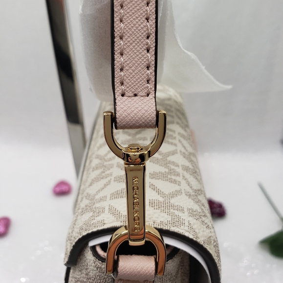 Michael Kors Logo Convertible Crossbody Jet Set Medium cute Pink stylish - Picture 8 of 16